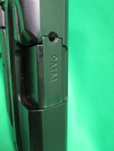 SMITH & WESSON M&P9 2.0 - 6 of 7