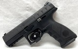 BERETTA APX - 2 of 3