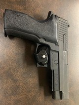 SIG SAUER P226 - 2 of 5
