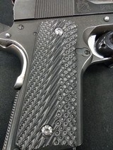 SPRINGFIELD ARMORY 1911 COMPACT - 5 of 8