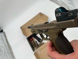 SMITH & WESSON M&P9 M2.0 - 2 of 4