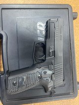 SIG SAUER P229 EXTREME - 3 of 7