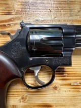SMITH & WESSON MODEL 29-2 Target - 4 of 5