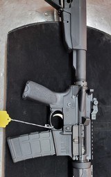 SPRINGFIELD ARMORY Saint 5.56x45mm NATO 16 30+1 Black Hard Coat Anodized Bravo Company 6-Position Stock with Truglo 30mm Red-Dot Sight with Integrated - 2 of 2