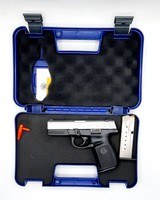 SMITH & WESSON SW40VE - 1 of 7