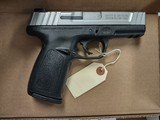 SMITH & WESSON SD9 VE - 2 of 3