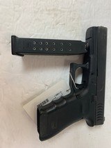 GLOCK 22 G22 Gen 3 With Night Sights RTF RTF2 Fish Gills - 5 of 7
