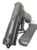 HK USP 40 Compact - 1 of 3