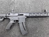 SMITH & WESSON M&P 15-22 - 2 of 4