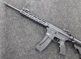 SMITH & WESSON M&P 15-22 - 3 of 4