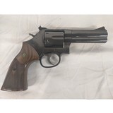 SMITH & WESSON Model 586 Like New w/Box - 2 of 7