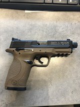 SMITH & WESSON M&P22 COMPACT - 2 of 2