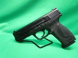SMITH & WESSON M&P40 - 3 of 6