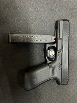 GLOCK Blue Label G17 Gen 5 - 1 of 3