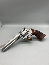 SMITH & WESSON 686-3 - 1 of 5