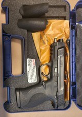 SMITH & WESSON M&P 45 .45 ACP - 1 of 5