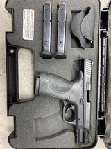 SMITH & WESSON LE M&P 40 - 1 of 2