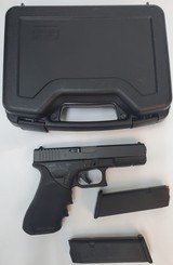 GLOCK 17Gen4 9MM LUGER (9X19 PARA) - 1 of 7