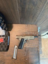 COLT COLT RAIL GUN GOVERNMENT MODEL - 3 of 4