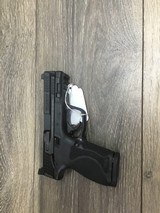 SMITH & WESSON M&P 9 2.0 - 2 of 4