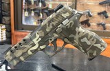 SIG SAUER P226 - 3 of 4