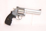 SMITH & WESSON 686 - 3 of 3