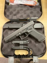 GLOCK 35 G35 Gen 4 NIGHT Sight / Cutout Slide - 2 of 3