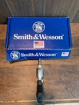 SMITH & WESSON 38 AIRWEIGHT - 2 of 4