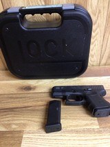 GLOCK 27 .40 S&W - 1 of 2