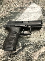 HECKLER & KOCH P30 - 2 of 2