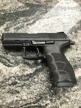 HECKLER & KOCH P30 - 1 of 2