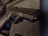 SMITH & WESSON M&P 40 - 3 of 5