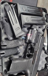 HECKLER & KOCH P2000 - 1 of 1