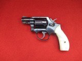 SMITH & WESSON Model 10-5 - 2 of 4