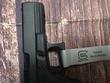 GLOCK 22 g22 gen 3 (Remanufactured) - 3 of 7