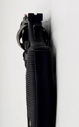 TAURUS TRACKER - 5 of 7