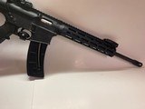 SMITH & WESSON M&P 15-22 - 4 of 4