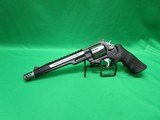 SMITH & WESSON .44 MAGNUM HUNTER PERFORMANCE CENTER - 3 of 7