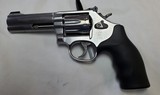 SMITH & WESSON 617 - 1 of 3