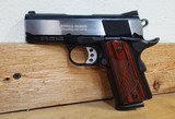 SMITH & WESSON SW 1911 Pro Series - 2 of 4