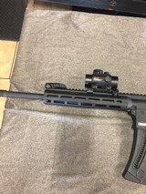 SMITH & WESSON M&P 15-22 - 2 of 5