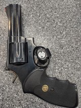 SMITH & WESSON 586 - 7 of 7