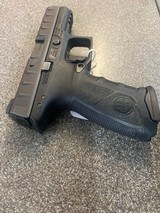 BERETTA APX - 1 of 7