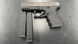 GLOCK 19 G19 Gen 4 (with night sights) - 5 of 5