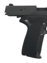 SIG SAUER SP2022 - 5 of 6