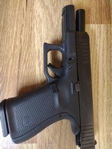 GLOCK 19 GEN 5 - 3 of 6