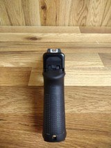 GLOCK 19 GEN 5 - 2 of 6
