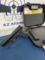 GLOCK 17Gen 5 - 2 of 4