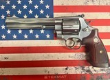 SMITH & WESSON 629 CLASSIC - 1 of 7