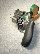 SMITH & WESSON 686 PLUS - 3 of 5